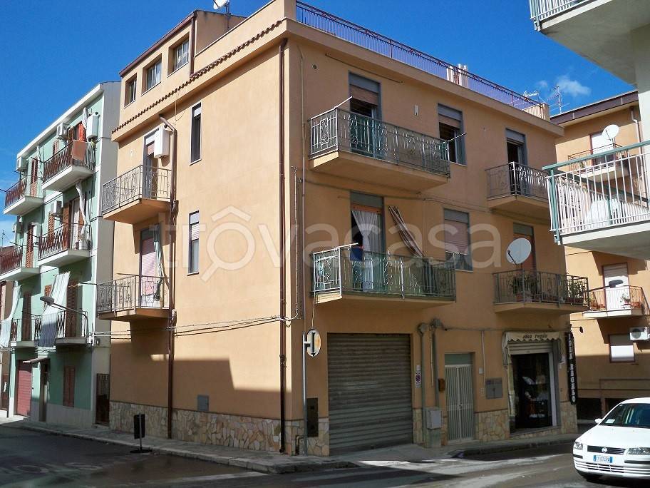 Appartamento in in vendita da privato a Pollina corso Sicilia, 32