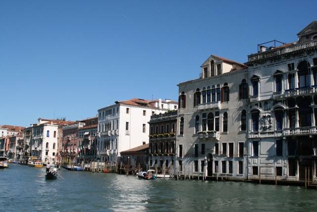 Appartamento in vendita a Venezia campo San Samuele