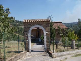 Casa indipendente in in vendita da privato a montemiletto contrada spina, 11