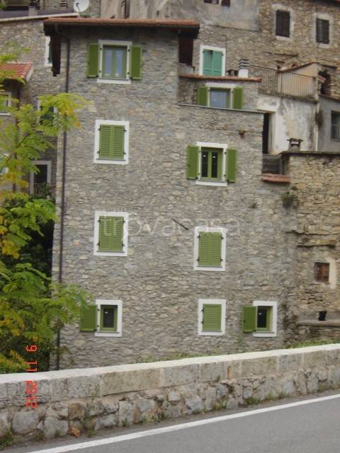 Appartamento in in vendita da privato a Olivetta San Michele strada Statale del Colle di Tenda e di Valle Roja, 14