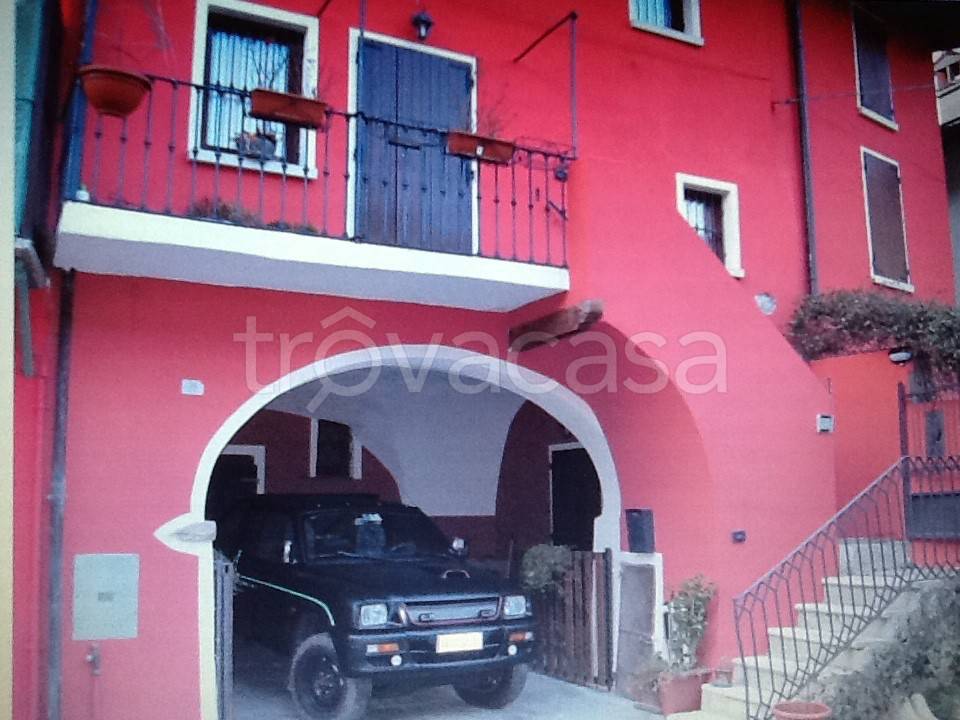 Casa Indipendente in in vendita da privato a Caino via Villa Mattina