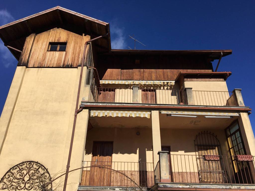 Villa in in vendita da privato a Valduggia località Zuccaro, 100-131