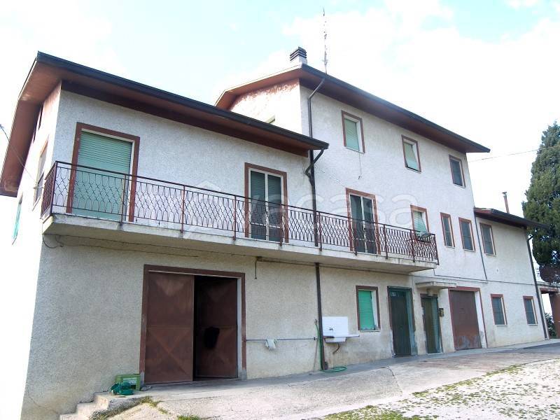 Casa Indipendente in vendita a Monsano via g. Saragat, 2