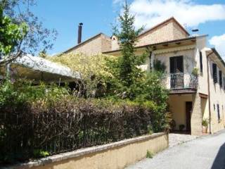 Casa indipendente in in vendita da privato a montefalco via a. manzoni, 4