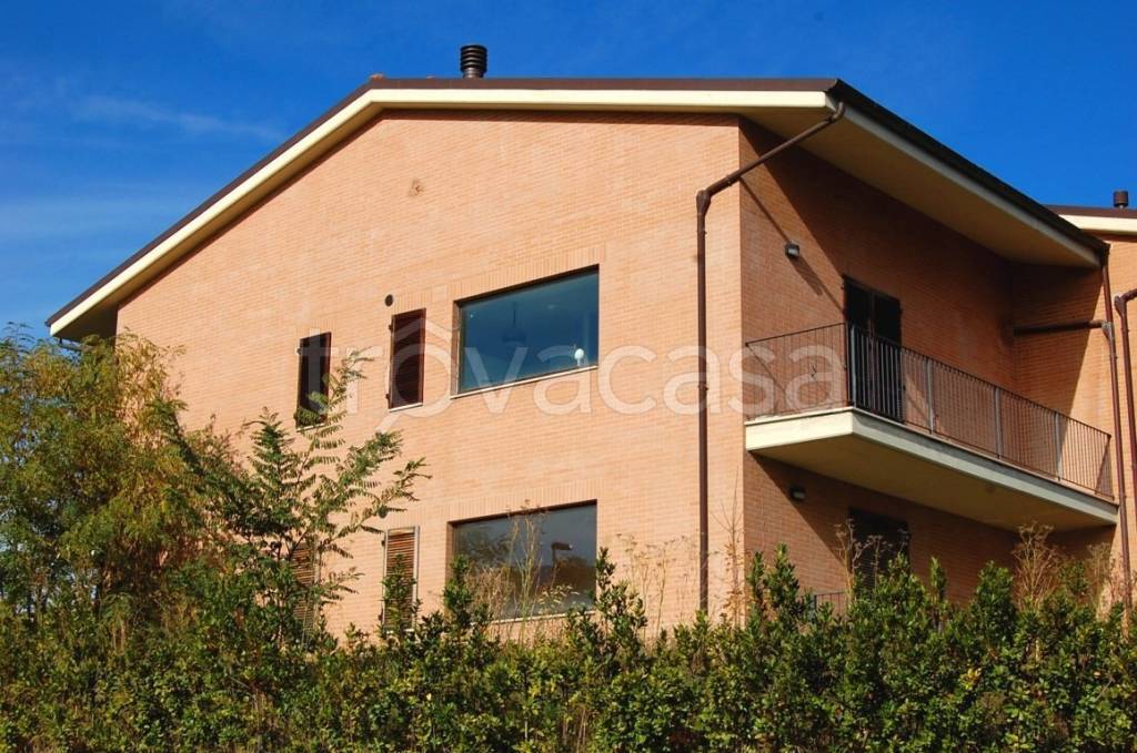 Appartamento in vendita a Sarnano via Alcide de Gasperi