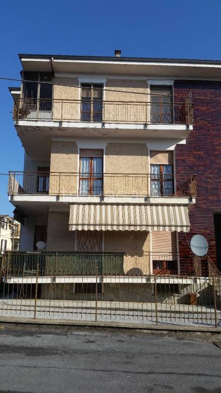 Appartamento in vendita a Villanova Mondovì via IV Novembre