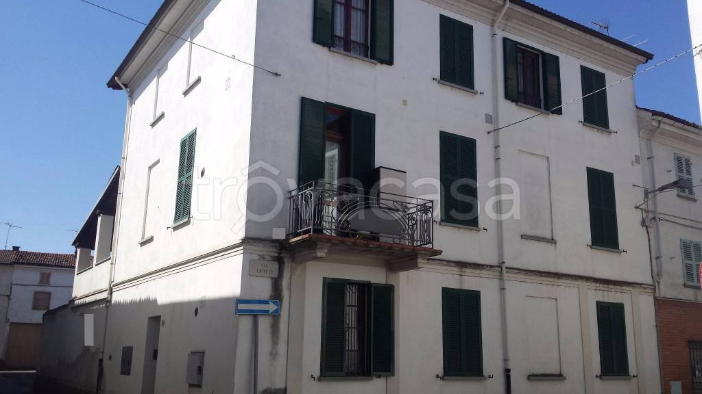 Casa Indipendente in vendita a Castellazzo Bormida