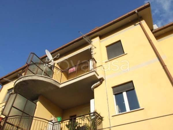 Appartamento in vendita a Toffia via Farense, 19