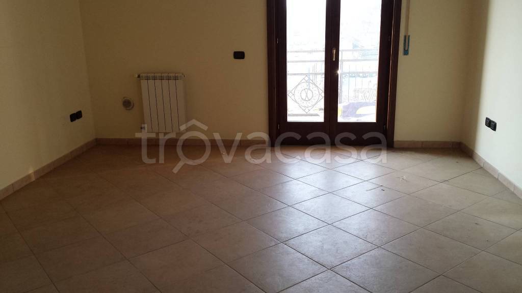 Appartamento in vendita a Frosinone via Giacomo Puccini, 45