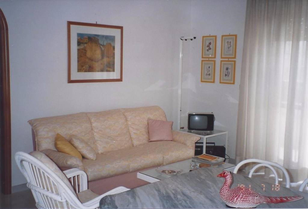 Appartamento in in vendita da privato a Lesina via Plutone, 30