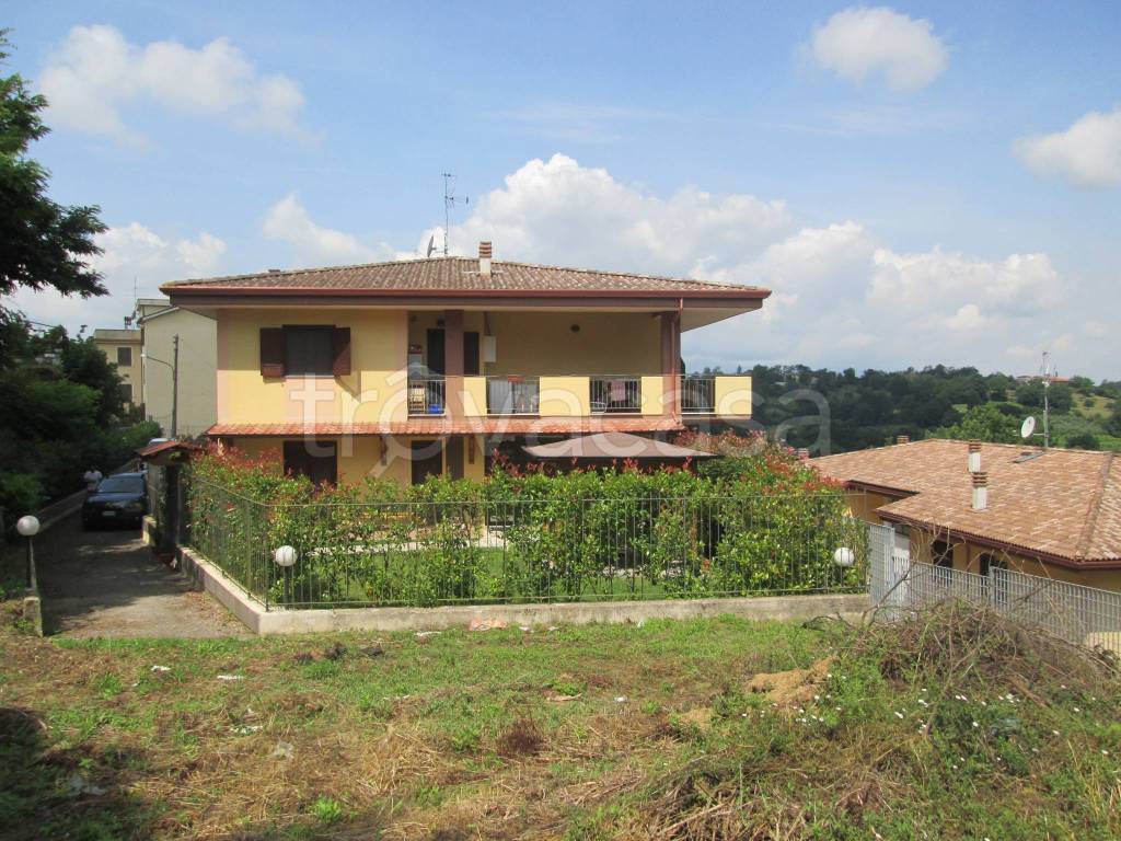 Appartamento in vendita ad Arnara via Borgo Cave