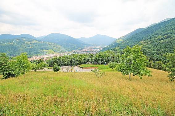 Terreno Residenziale in vendita a Gazzaniga