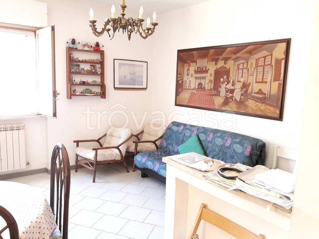 Appartamento in in vendita da privato a Poggio Moiano viale Alessandro Manzoni, 16