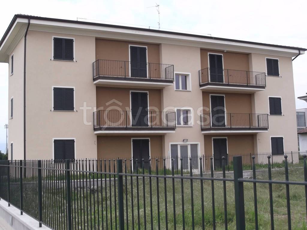 Appartamento in vendita a Pontevico via Tanzio Gambara