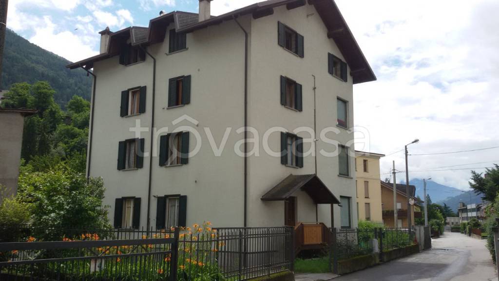 Appartamento in in vendita da privato a Tirano via Porta Milanese, 69