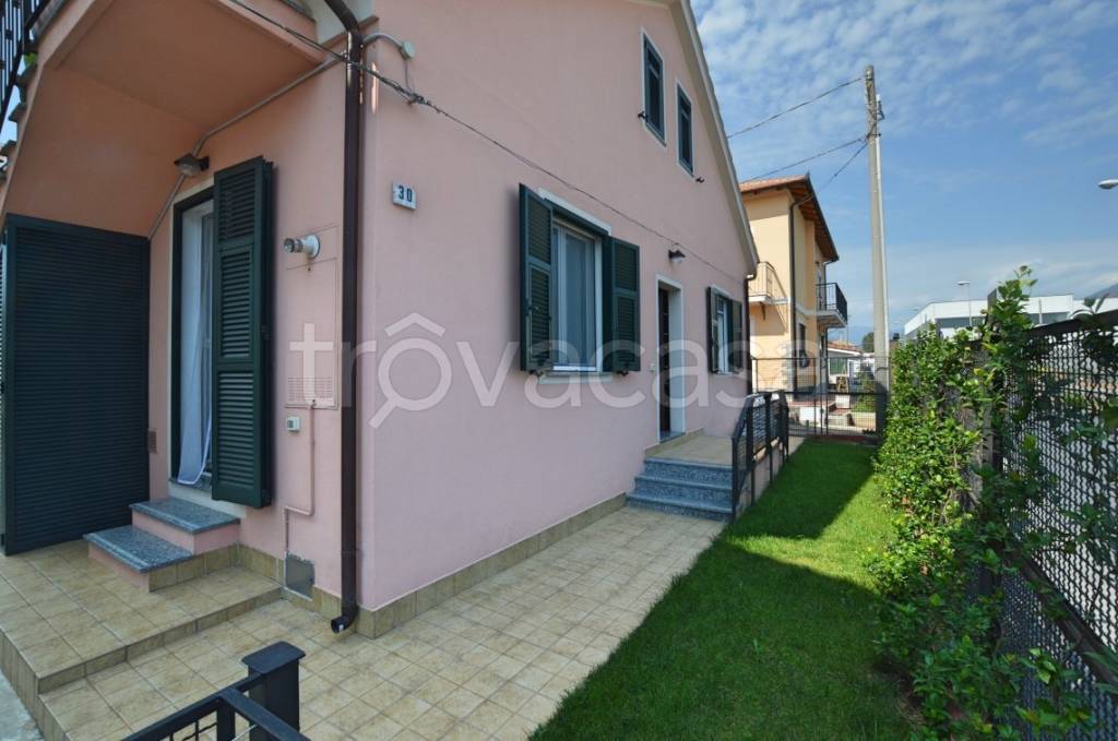 Appartamento in vendita ad Albenga regione Rapalline