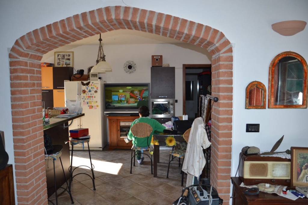 Appartamento in in vendita da privato a Ficarolo via Vallicella, 1408
