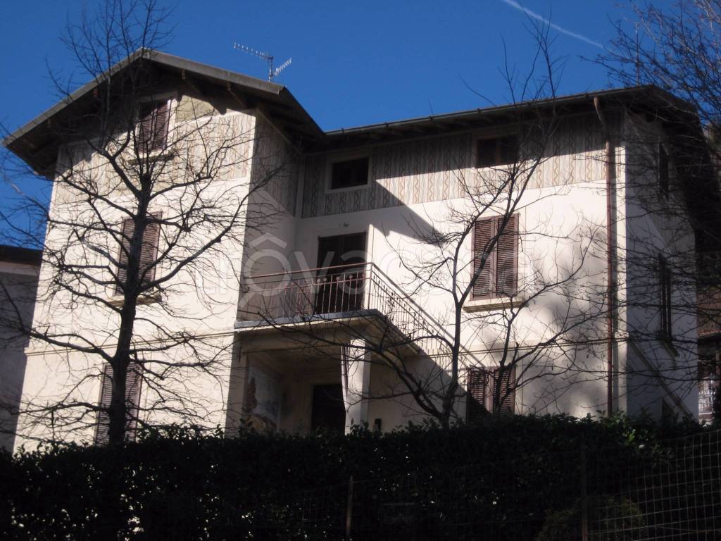 Villa in vendita ad Alta Valle Intelvi via Sighignola, 6
