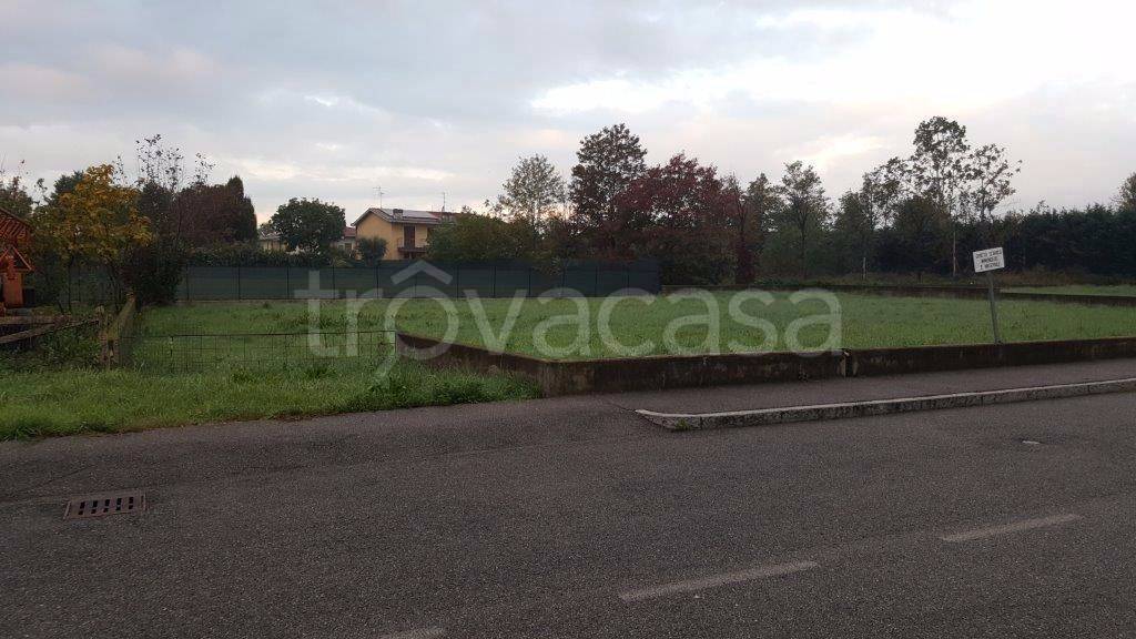 Terreno Residenziale in vendita a Ghisalba via Alcide De Gasperi