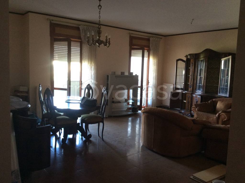 Appartamento in in vendita da privato a Castrolibero via Francesco Cilea, 10