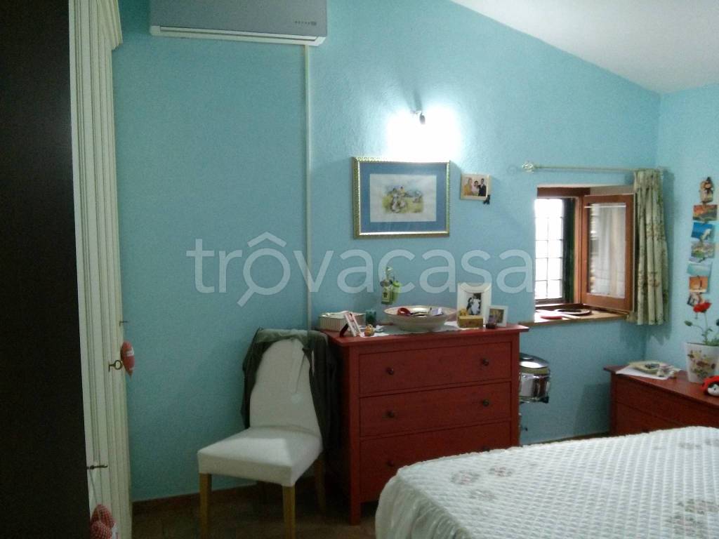 Appartamento in in vendita da privato a Palombara Sabina via Savelli Troilo, 2