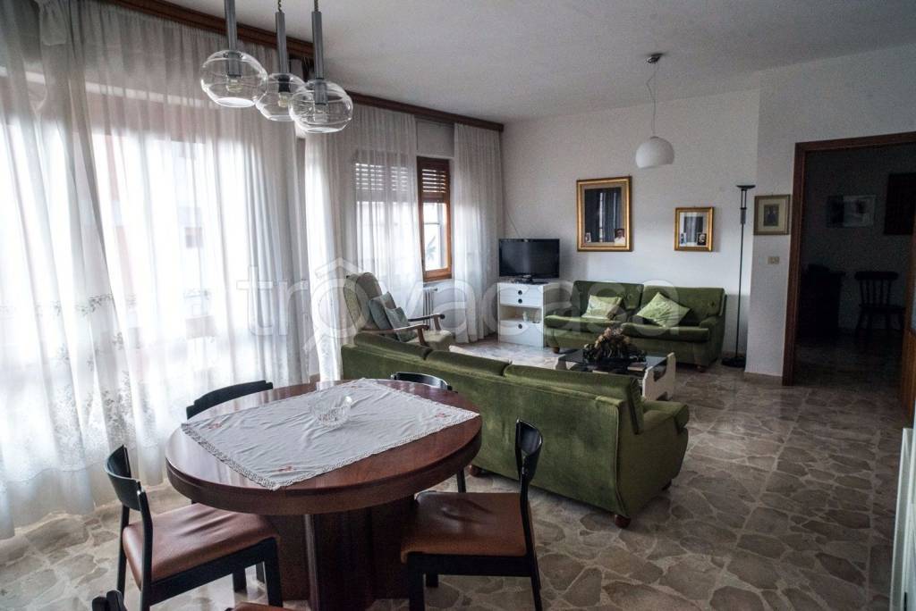 Appartamento in in vendita da privato a Nuoro via Vincenzo Gioberti, 9