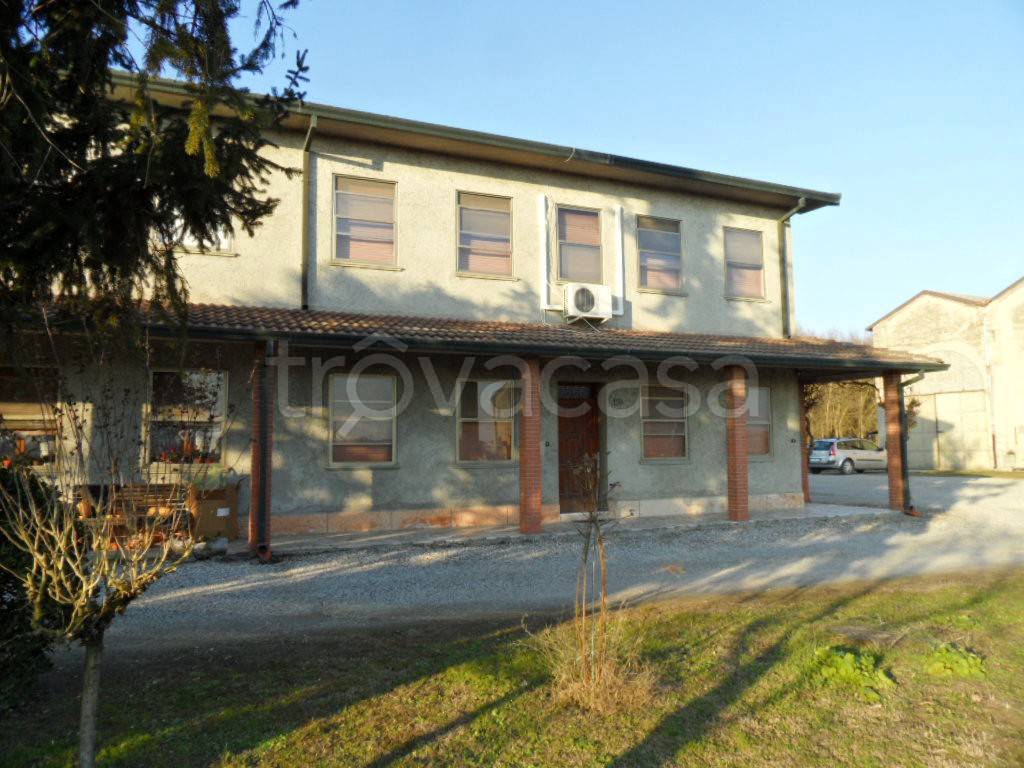 Colonica in vendita a Portomaggiore via Quartiere - Runco, 159