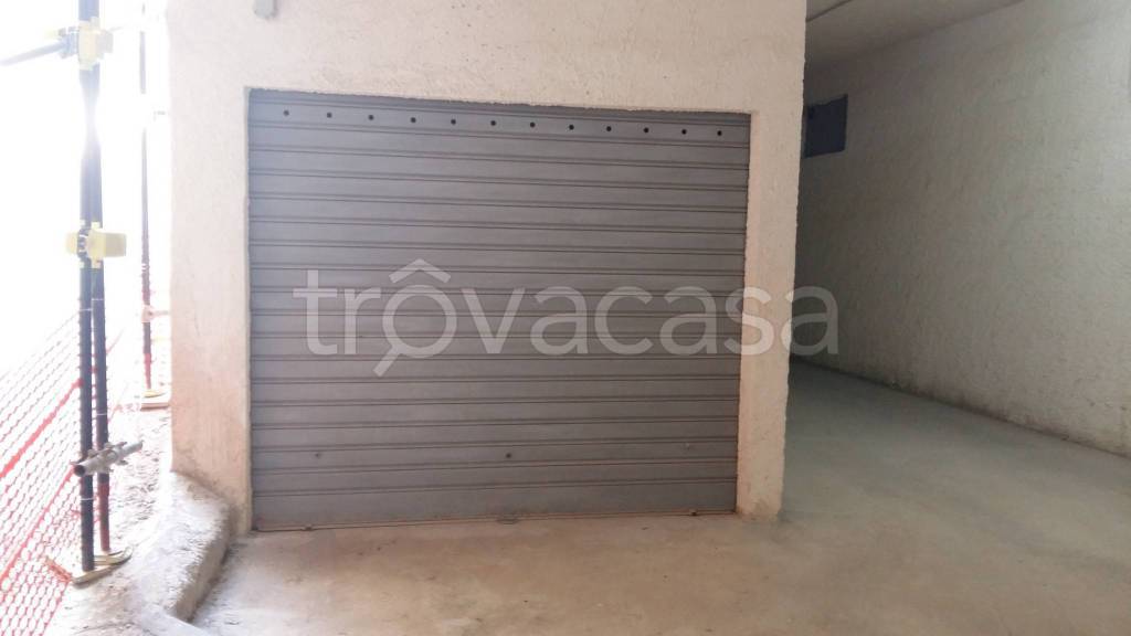 Garage in vendita a Siracusa via Bari