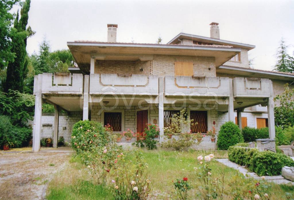 Villa in in vendita da privato a Fermignano localita Ca Maddalena