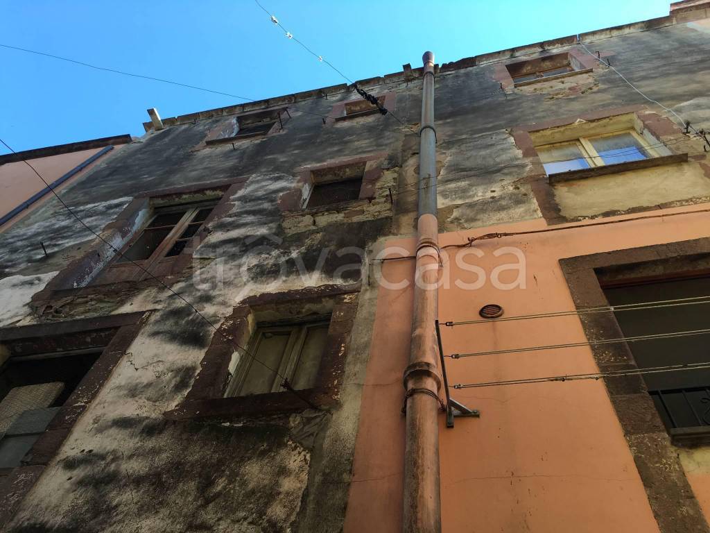 Casa Indipendente in in vendita da privato a Bosa via Santa Croce