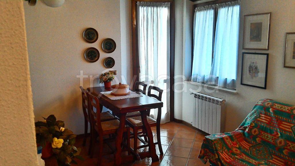 Appartamento in in vendita da privato a Rocca di Mezzo viale Vittime IX Maggio