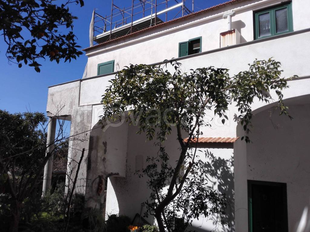 Casa Indipendente in in vendita da privato a Meta via Cristoforo Colombo, 142
