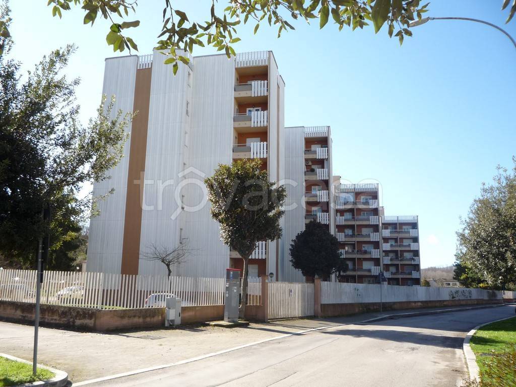 Appartamento in vendita a Frosinone corso Lazio, 4
