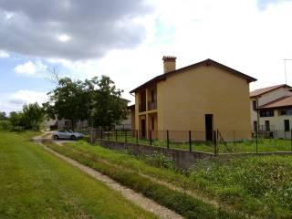 Villa in in vendita da privato a borso del grappa via san pietro