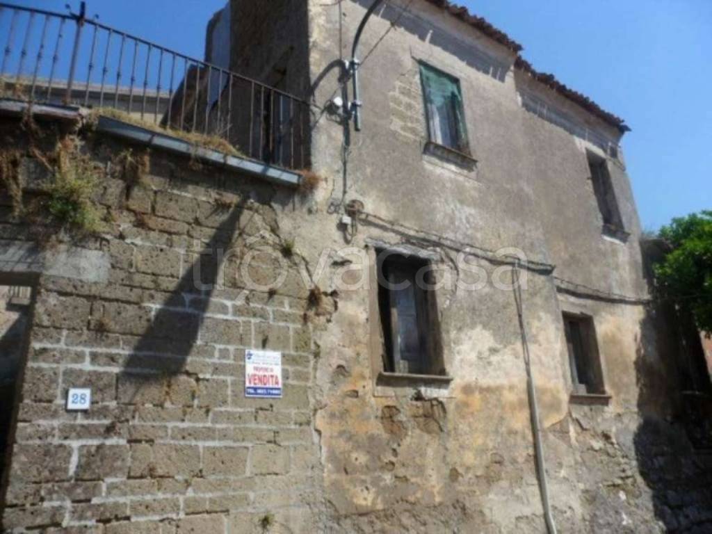Casa Indipendente in vendita ad Airola via Castello