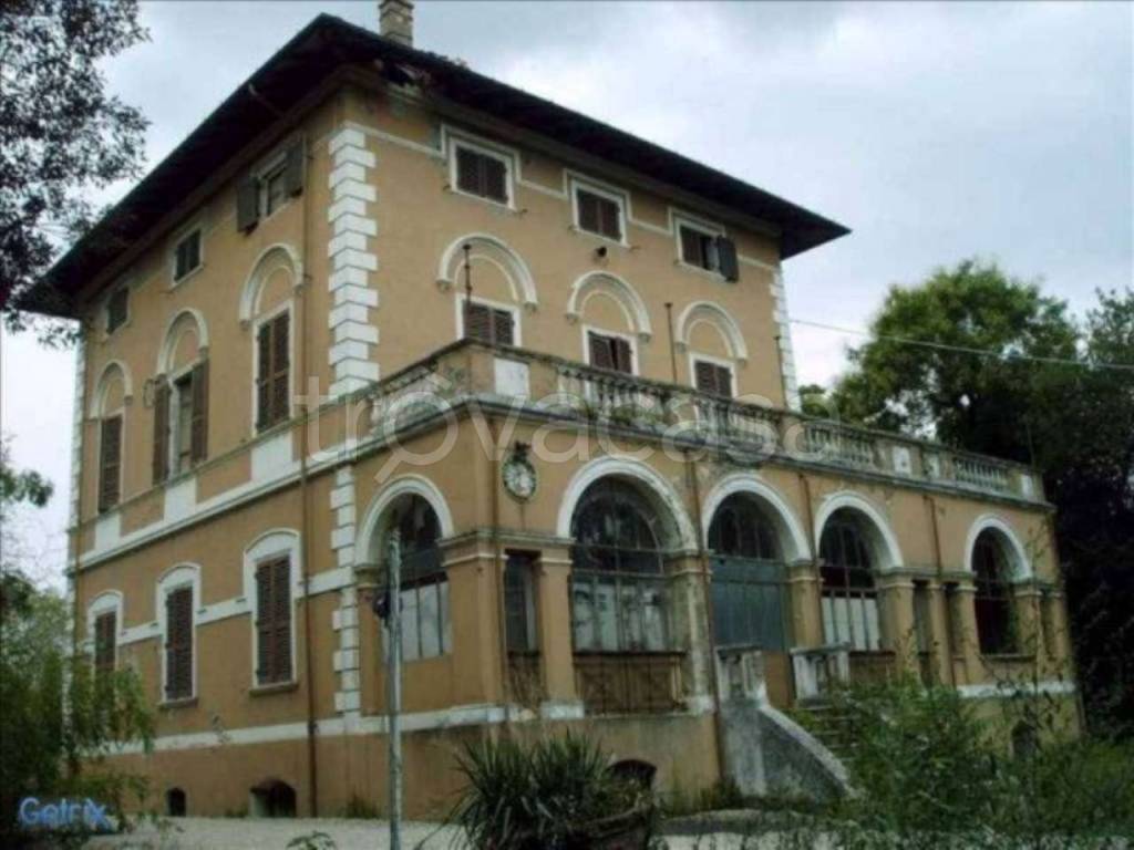 Villa in vendita a Rimini via donati 18