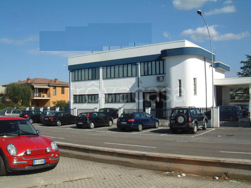 Capannone Industriale in vendita a Cornegliano Laudense via Codognino, 40