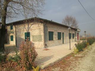 Appartamento in affitto a parma strada fraore