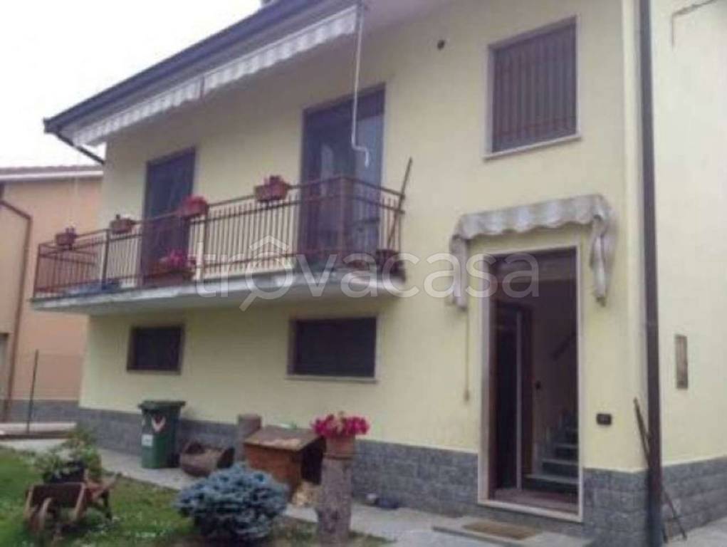 Villa in vendita a Mortara via Via XX Settembre 48