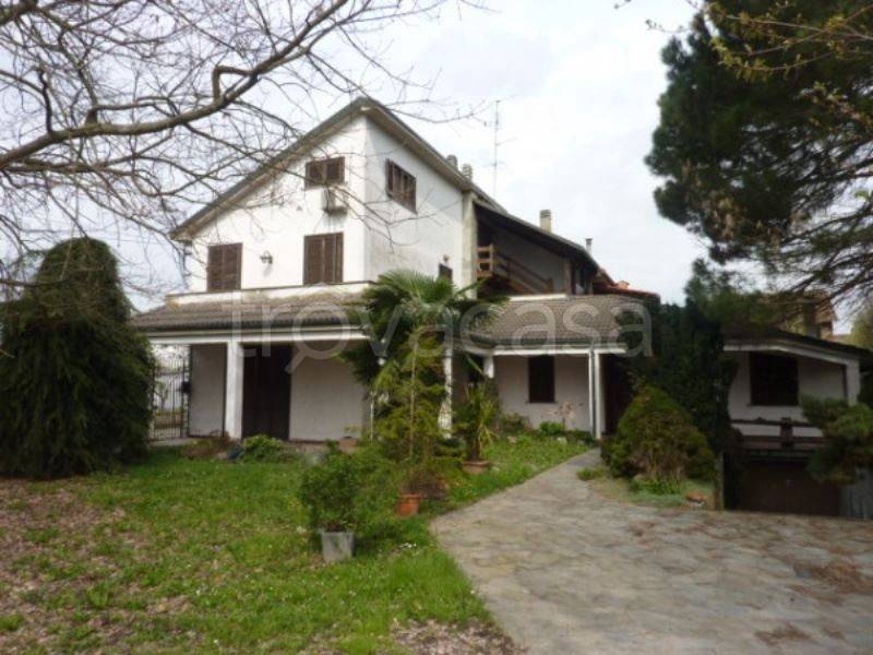 Villa in vendita a Mortara via XX Settembre 46