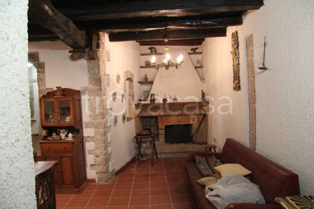 Casa Indipendente in vendita a Spoleto frazione Ancaiano