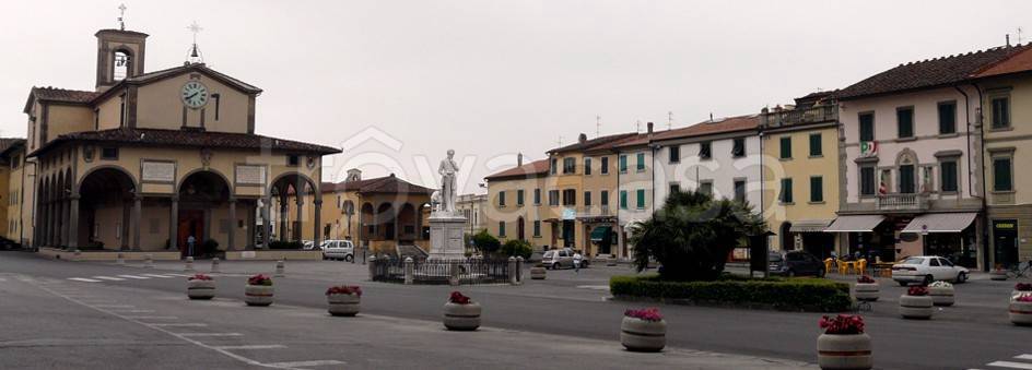 Bar in vendita a Monsummano Terme piazza Giuseppe Giusti, 55