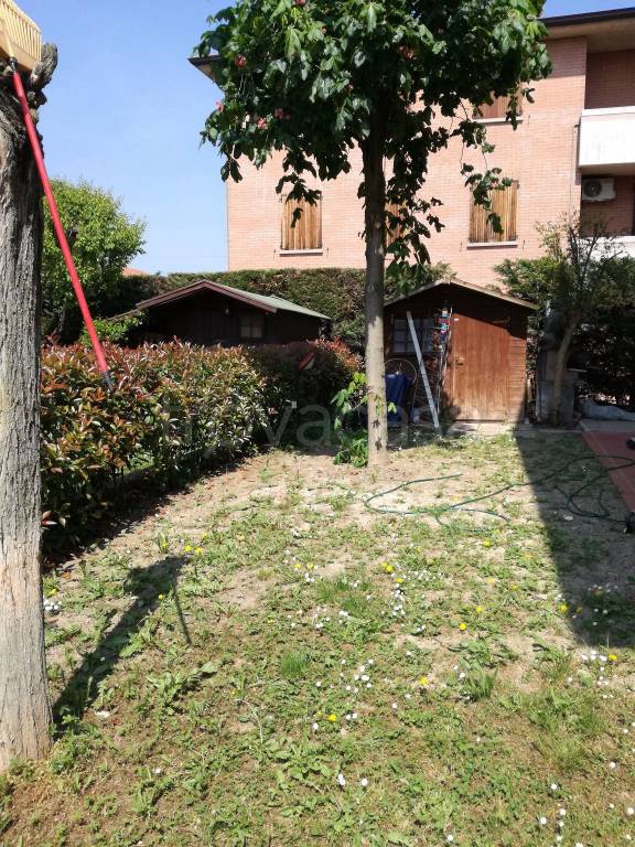 Villa in vendita a Carpi via Francesco Manzini, 7