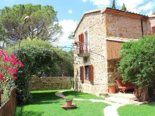 Casale in vendita a manciano 