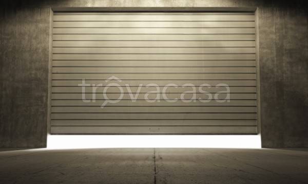 Garage in vendita a Vaprio d'Adda via XXIV Maggio, 6