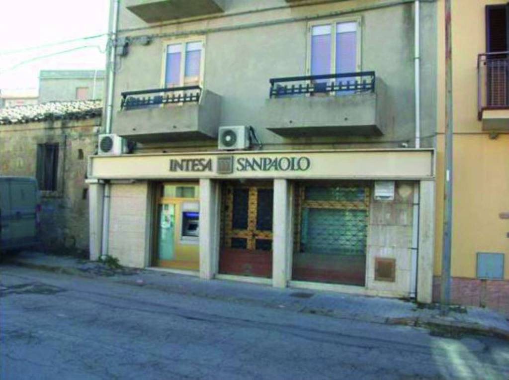 Filiale Bancaria in vendita a Cerami corso Roma 88 90 92