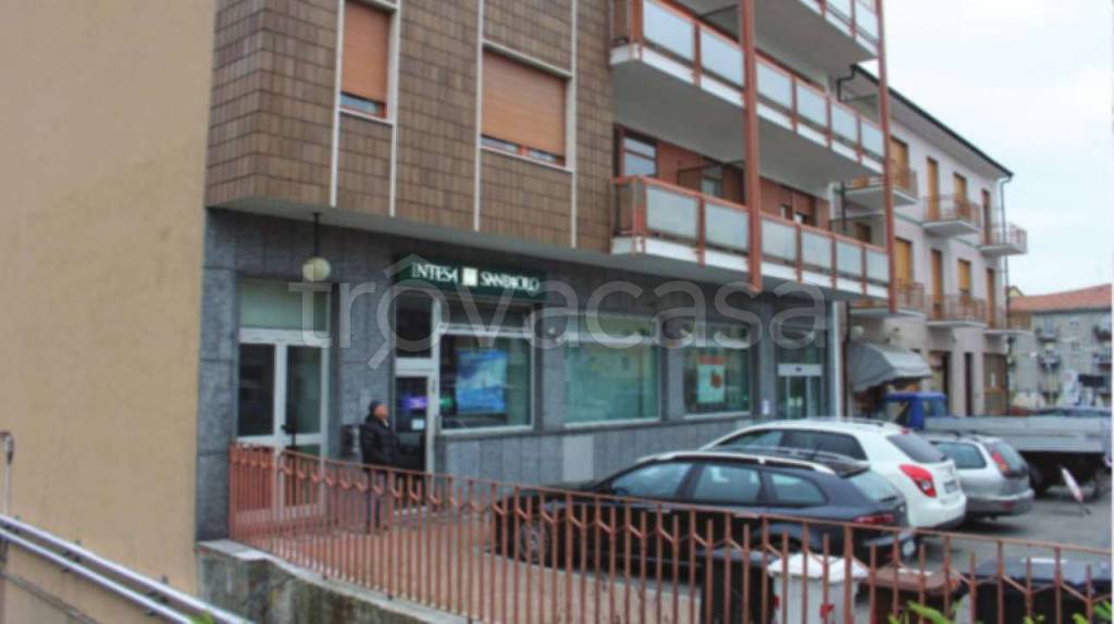 Filiale Bancaria in vendita a Nichelino via Torino 3