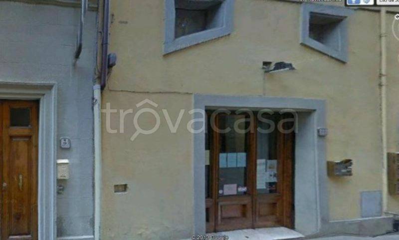 Magazzino in affitto a Prato traversa via Dell'Accademia 33