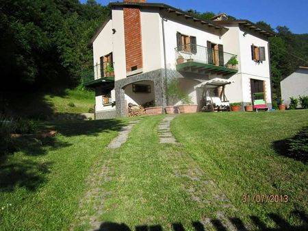 Villa in vendita a Borgo Pace via dei Giardini