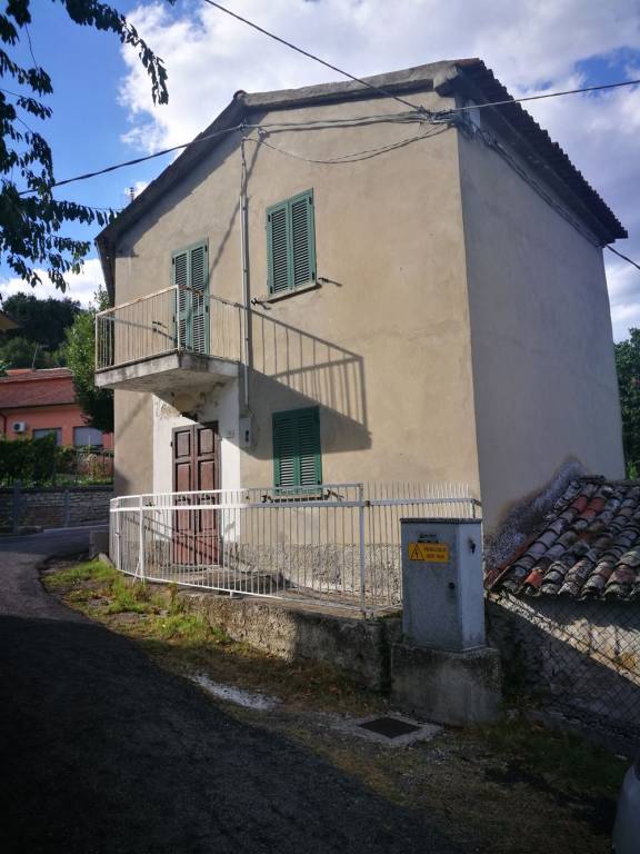 Villa in vendita a Monte Grimano Terme via Conca